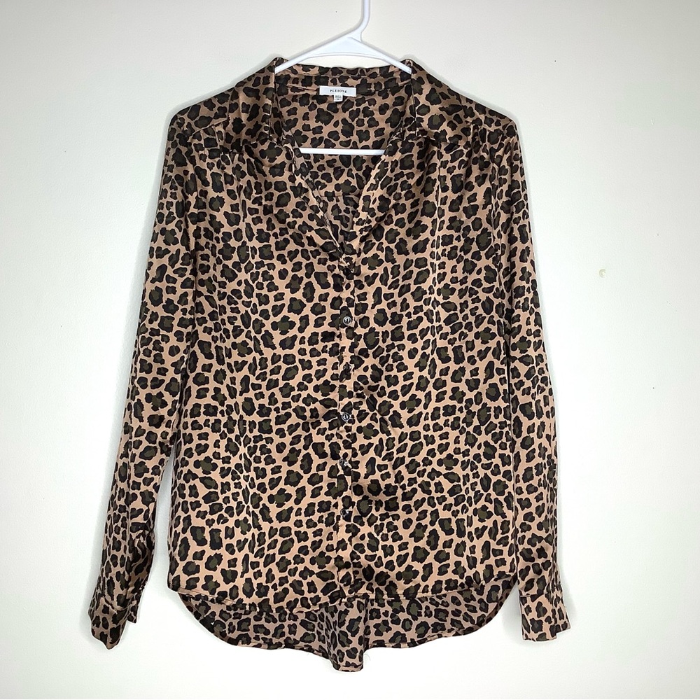 < Pleione Leopard Print Satin Button Down Shirt > - Picture 1 of 6